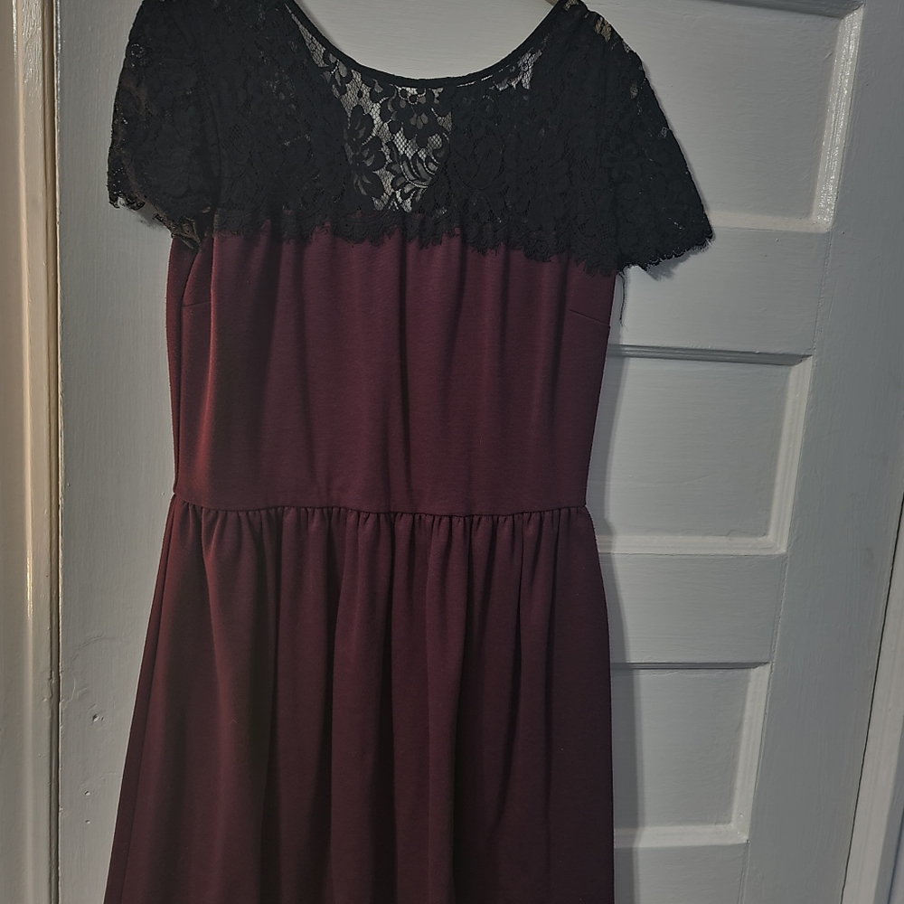 Bar III eggplant purple dress with black lace top. Size xl.